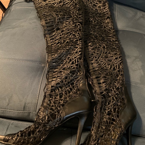 Lace open toe Boots - Picture 2 of 2